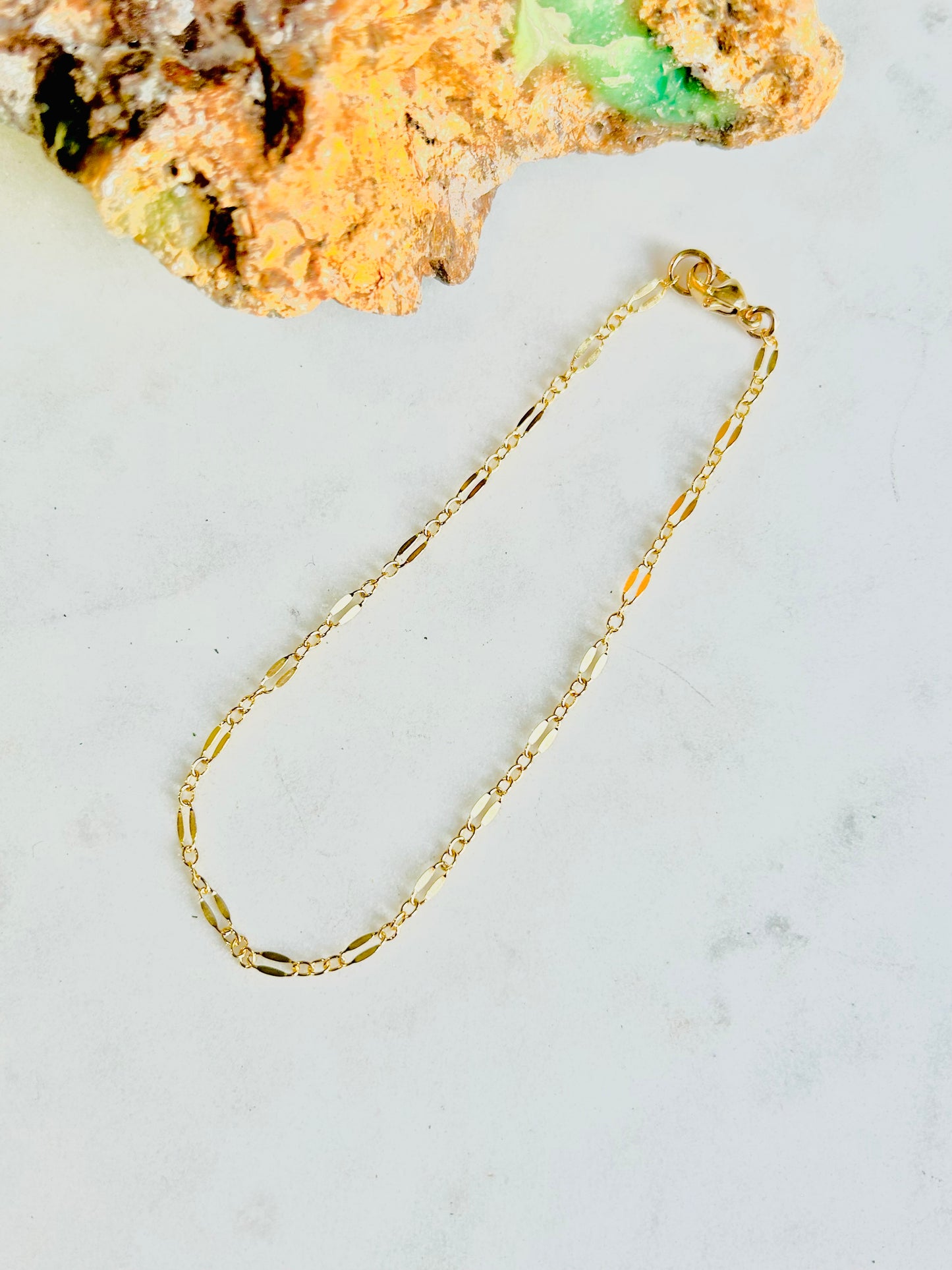 Mixed Dapped Chain Bracelet