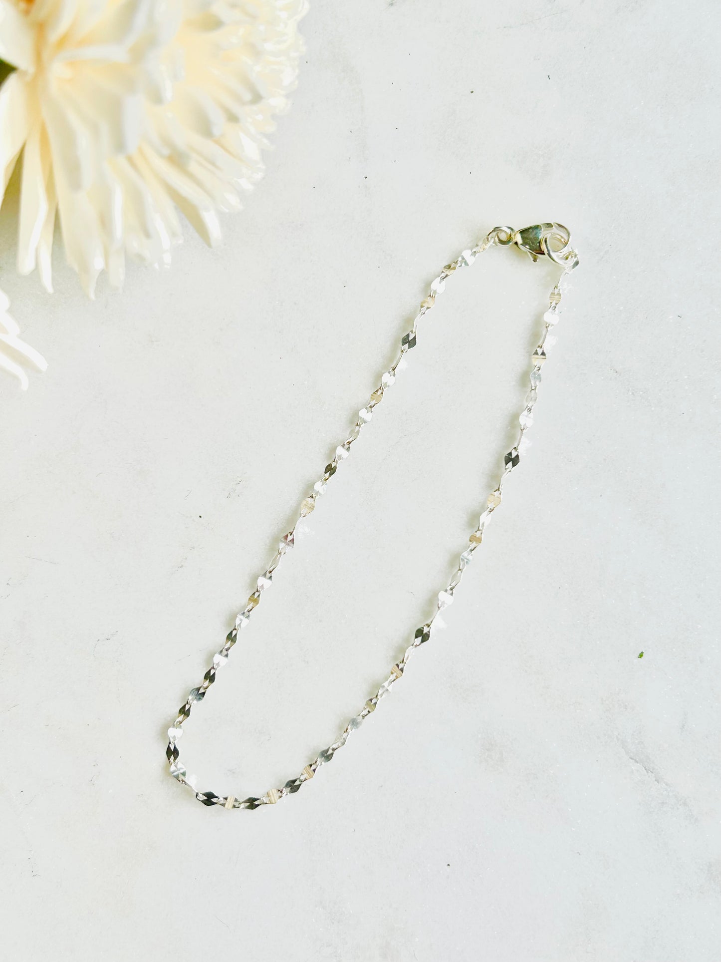 Dainty Dapped Chain Bracelet