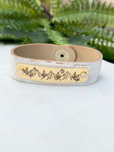 Load image into Gallery viewer, Leather Bracelet