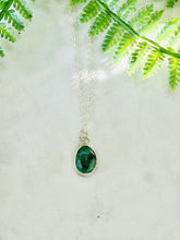 Load image into Gallery viewer, Emerald Necklace
