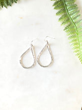 Load image into Gallery viewer, Teardrop Earrings